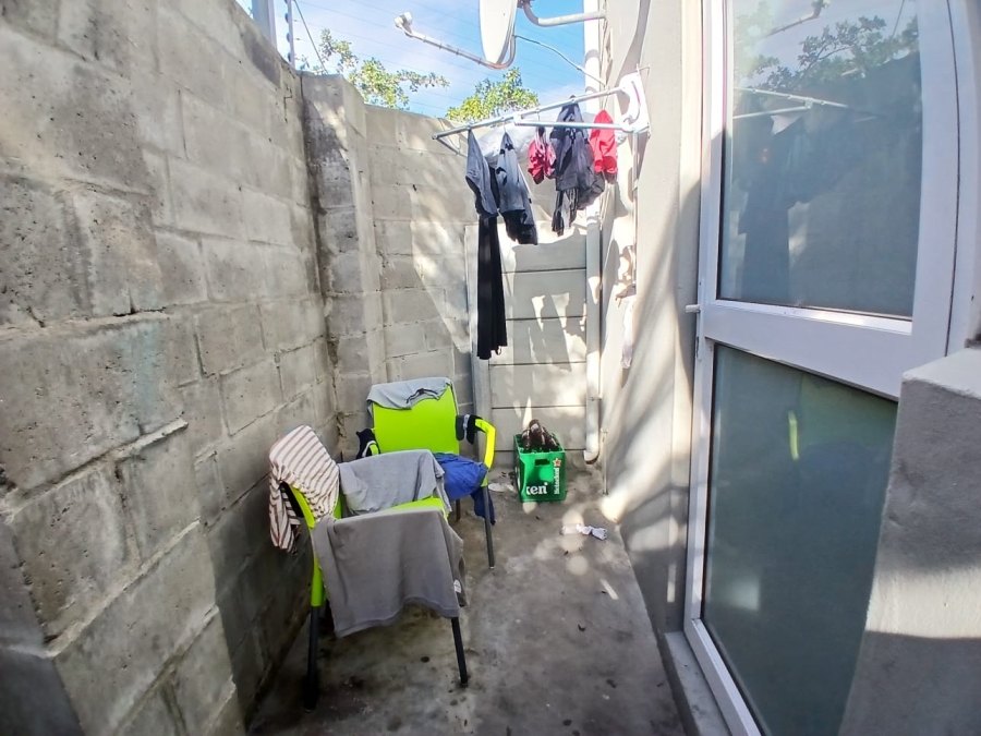 2 Bedroom Property for Sale in Bardale Village Western Cape